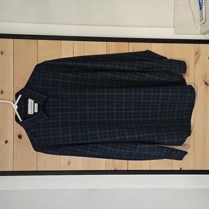 Mizzen and Main XL trim fit Leeward button up